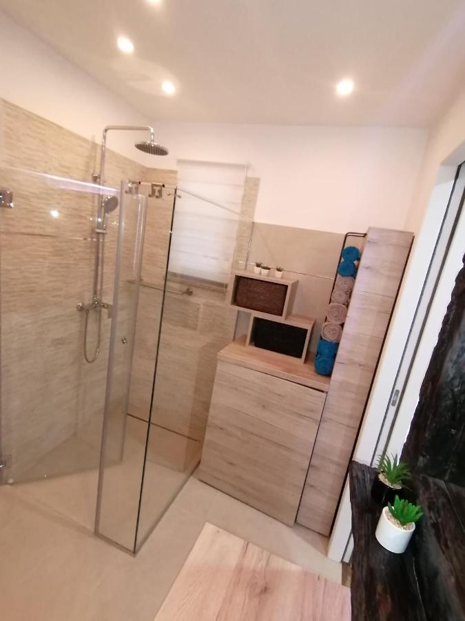 Apartmani Kiko 波雷奇 外观 照片