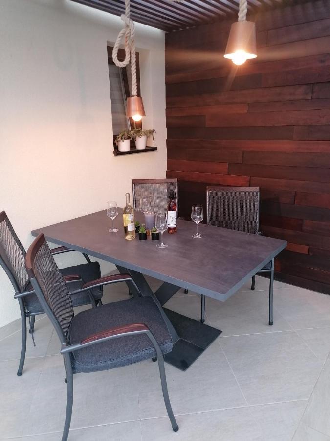 Apartmani Kiko 波雷奇 外观 照片