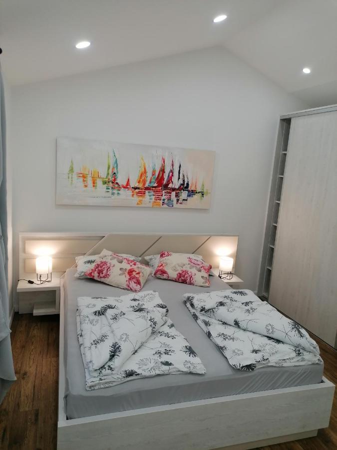 Apartmani Kiko 波雷奇 外观 照片